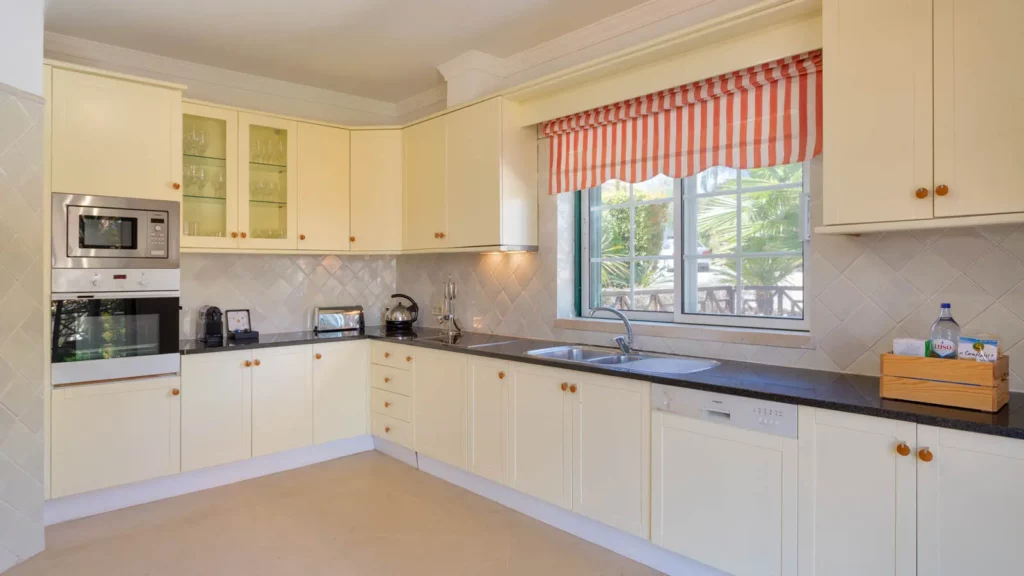 Martinhal Quinta 3-bedroom Luxury Villa Kitchen