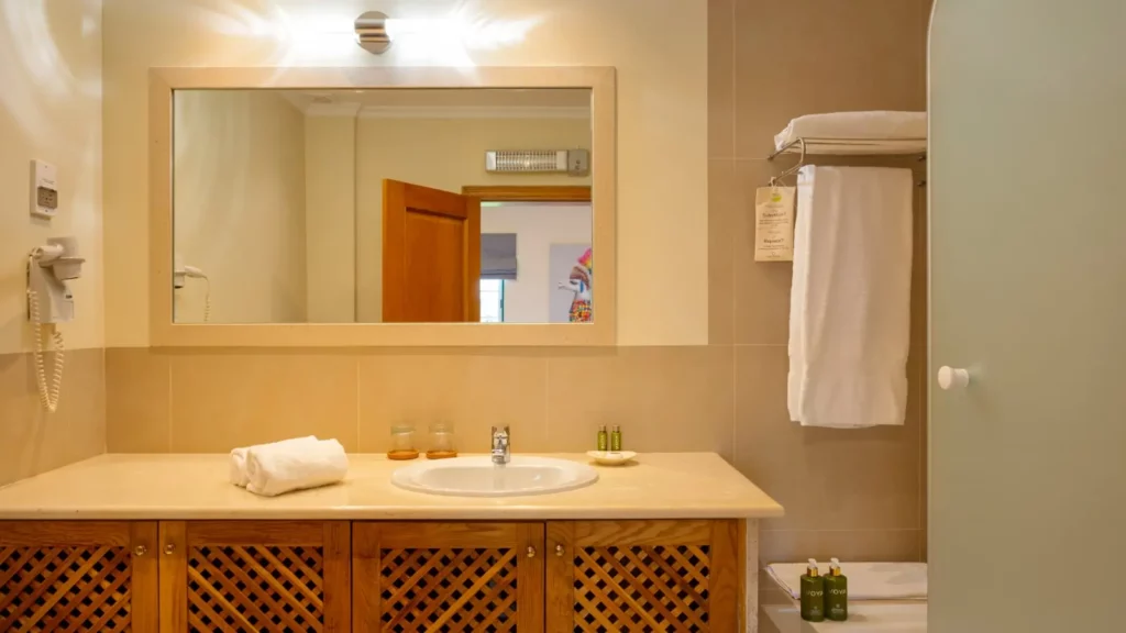 Martinhal Quinta 2-bedroom Townhouse Bathroom