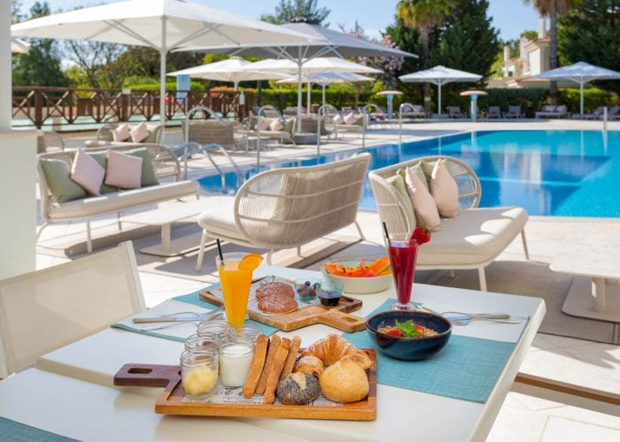 Breakfast with a view at Pool Hangout - Martinhal Quinta