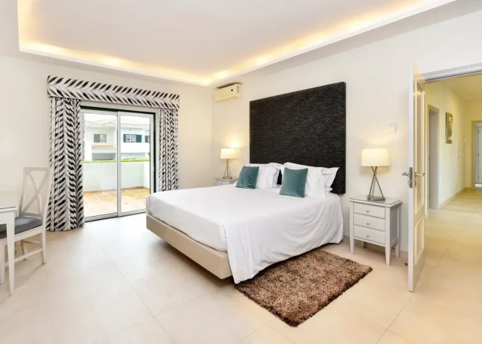Martinhal Quinta Superior Luxury Villa Bedroom